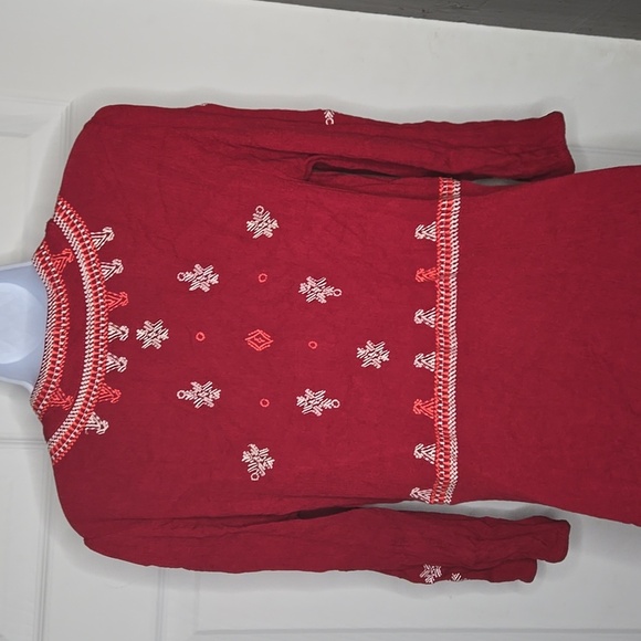 Bohemian Red Summer Top w Embroidery Sz. Medium - Picture 6 of 7